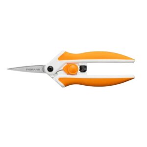 TIJERAS FISKARS 16Cm PRECISIÓN 2921
